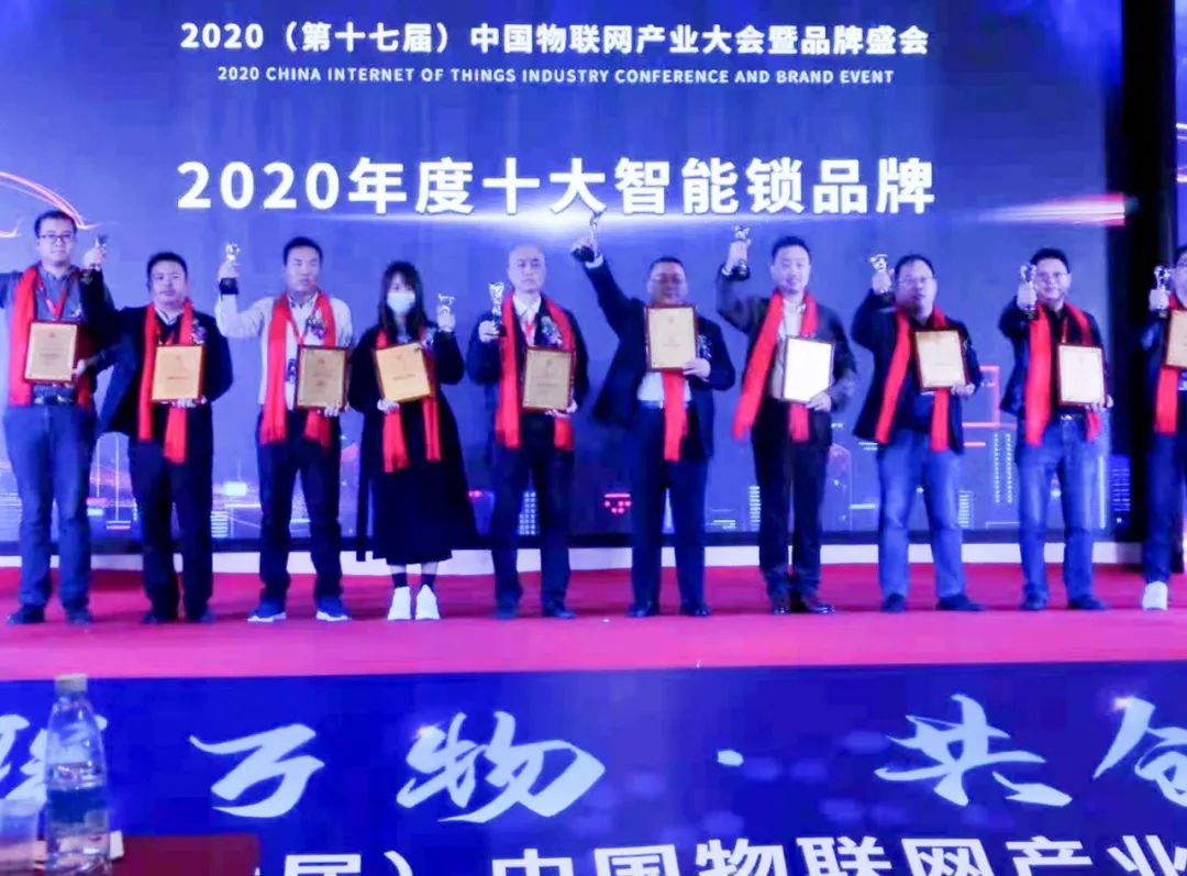 亚洲性夜色九九九久久久