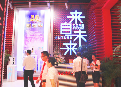 亚洲性夜色九九九久久久
