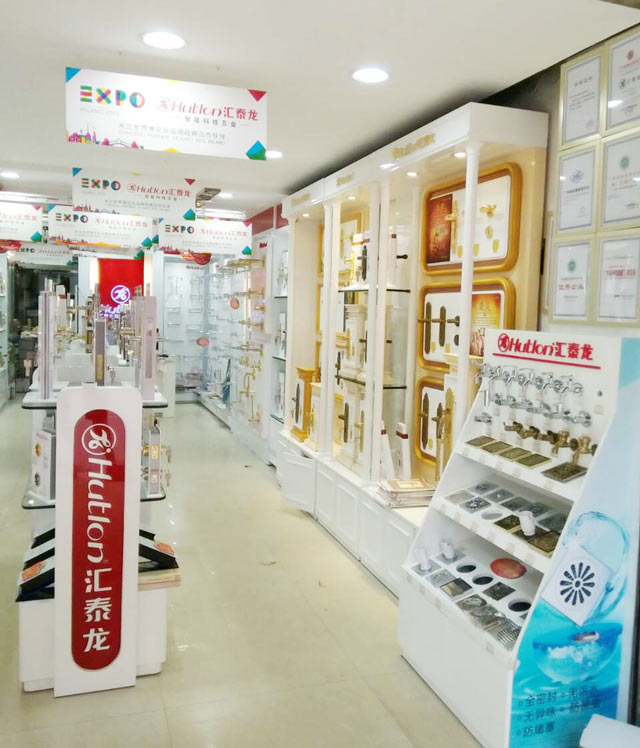 亚洲性夜色九九九久久久
