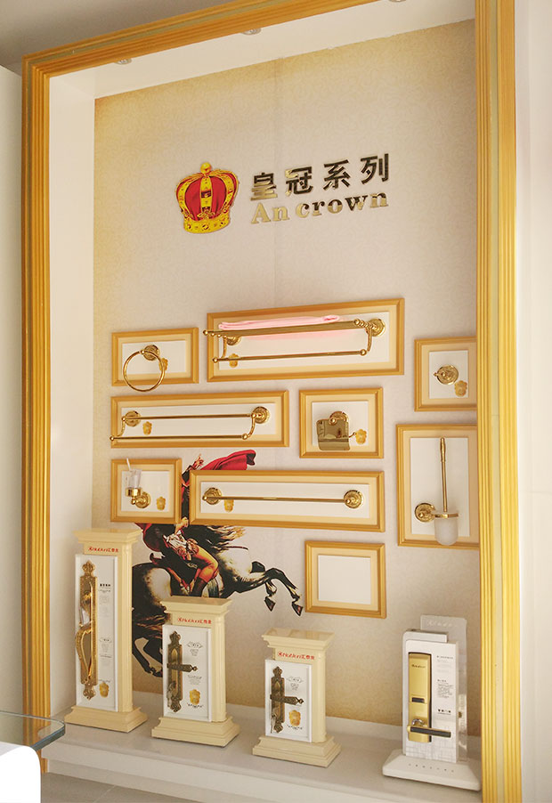 亚洲性夜色九九九久久久