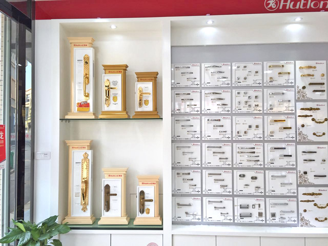 亚洲性夜色九九九久久久