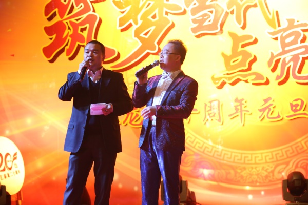 亚洲性夜色九九九久久久