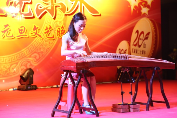 亚洲性夜色九九九久久久