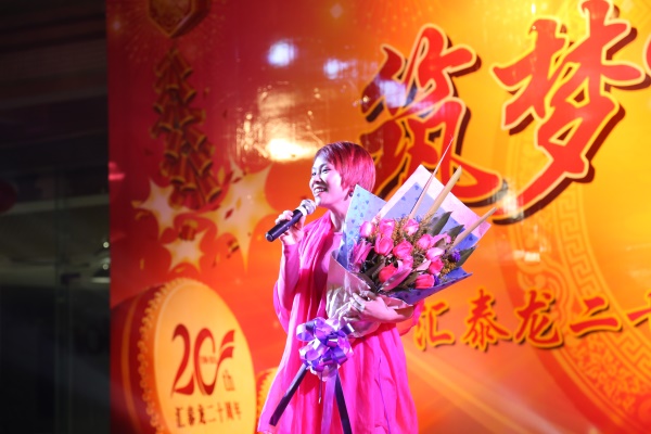 亚洲性夜色九九九久久久