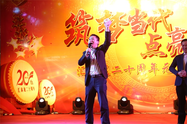 亚洲性夜色九九九久久久