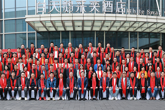 龙启新篇，创变2025丨汇泰龙经销商年会圆满召开！
